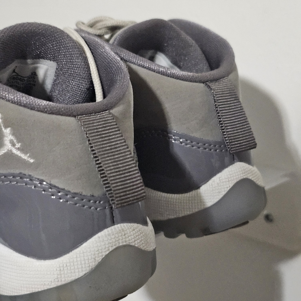 Jordan 11 Retro - Picture 3 of 6